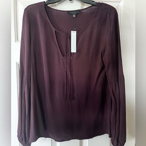Sanctuary maroon top NWT size medium
